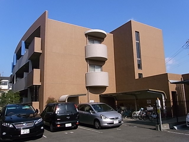 アドミラブール 外観