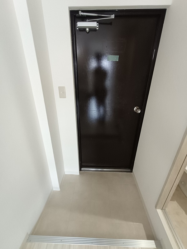 ヴィラほった 玄関