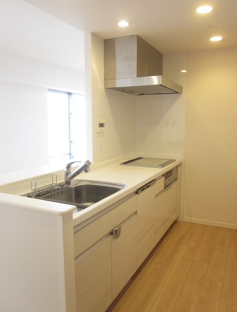 ジオタワー高槻ミューズガーデン キッチン