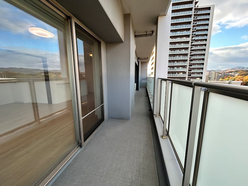 ジオタワー高槻ミューズガーデン ベランダ