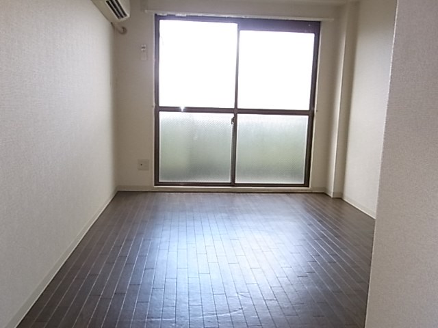 松が丘エンビイマンション ベッドルーム