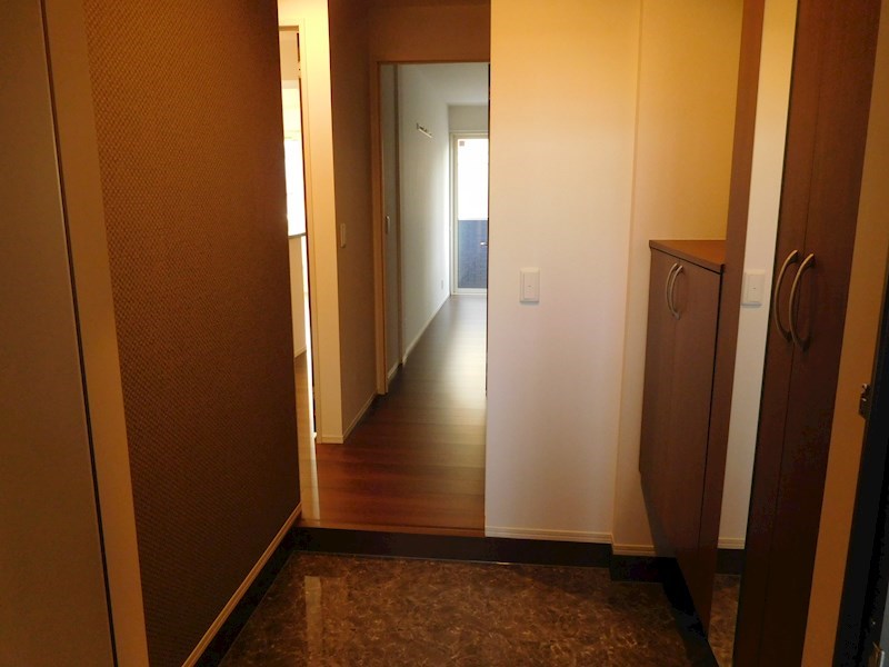 Y&amp;#39;s square（ワイズスクエア） 玄関