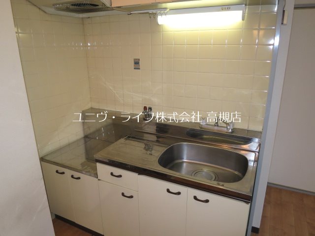 プレアール高槻春日 キッチン