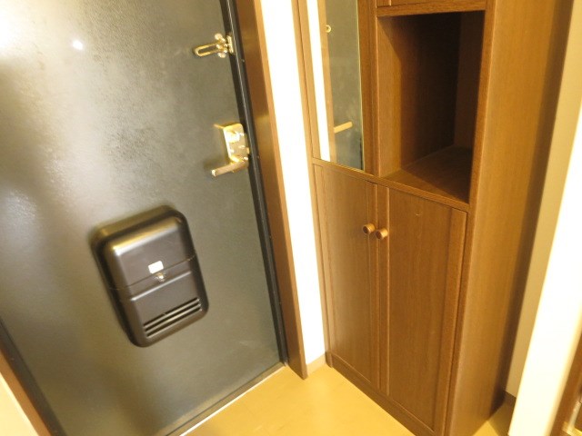 サンツエルブ 玄関