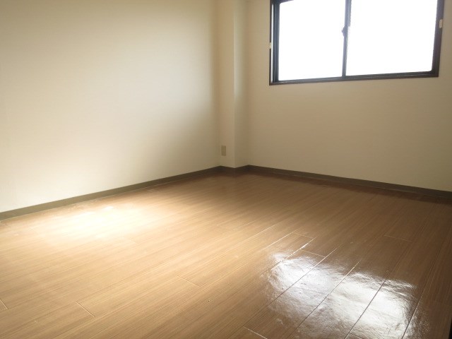 サンツエルブ ベッドルーム