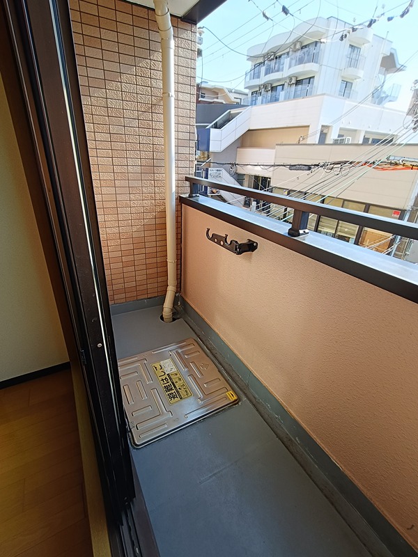 アズビー千里山 ベランダ