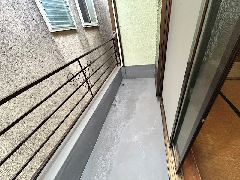 高槻市清福寺町貸家 ベランダ