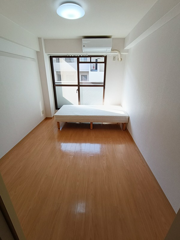 横山第8マンション ベッドルーム