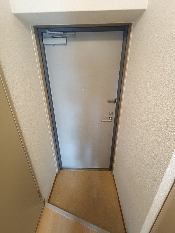 セブンヒルズ千里山 玄関