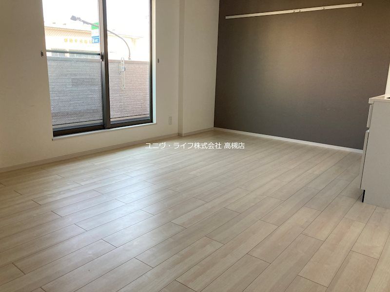 ファミーユ大阪高槻  リビング