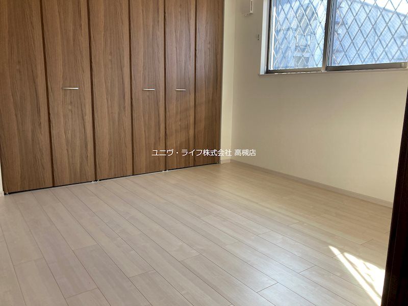 ファミーユ大阪高槻  ベッドルーム