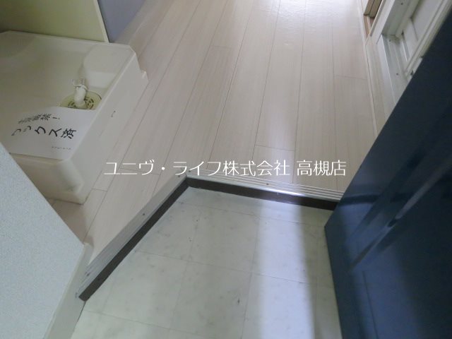 光栄ハイツ芥川 玄関