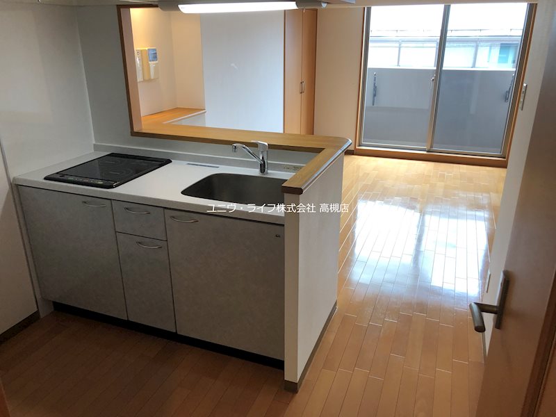 ラ・カステル・メウ リビング