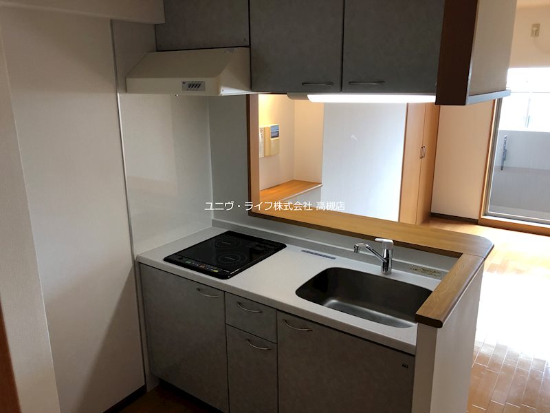 ラ・カステル・メウ キッチン