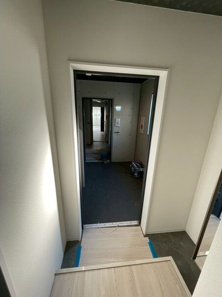 ジーイーセットサウス 玄関