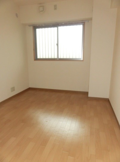 クレストフォート ベッドルーム