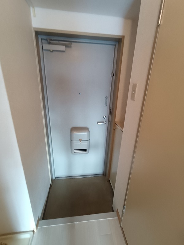 ユーズテラス上山手 玄関