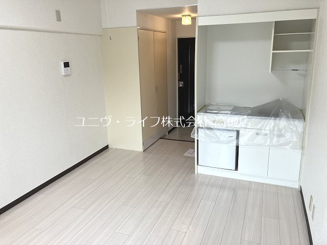 光栄ハイツ古曽部 リビング