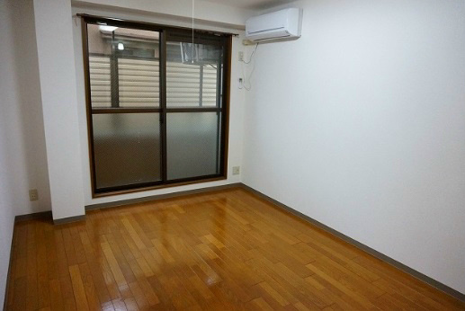 ビアンヌール芥川 ベッドルーム