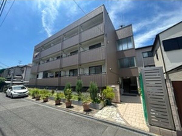 カルムウエスト 外観