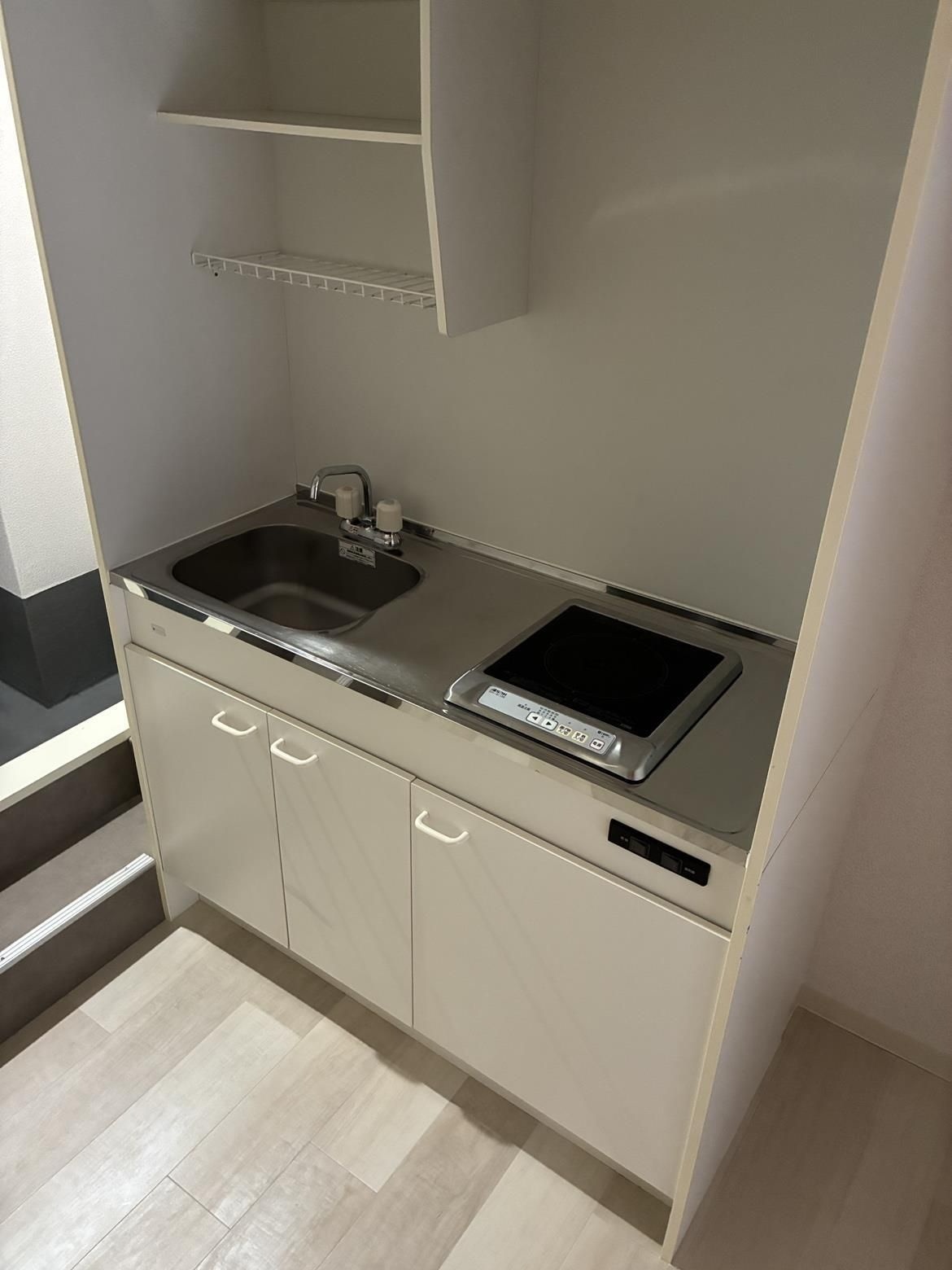 カルムウエスト キッチン