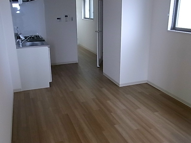 アダージオ リビング