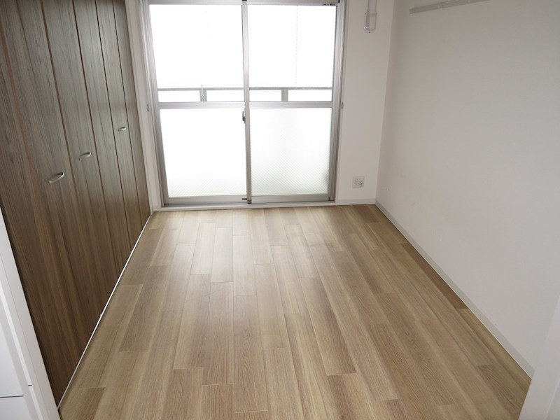 グランブルー高槻 ベッドルーム