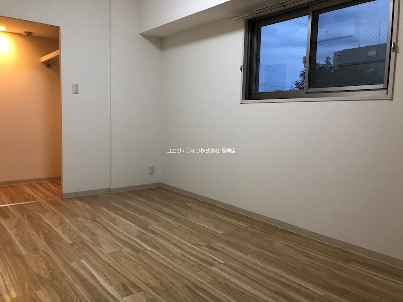 中条プレイス ベッドルーム