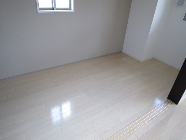 メイビスタ高槻  ベッドルーム