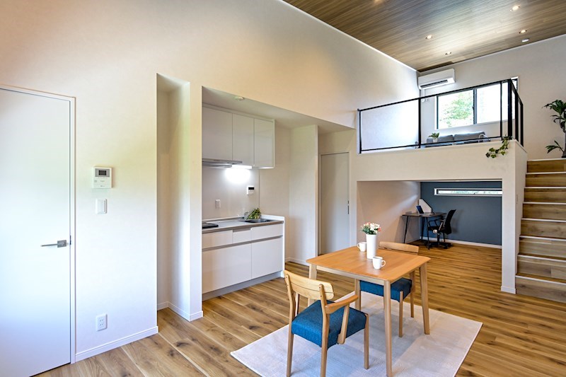 【事務所ガレージハウス】&amp;amp;Space茨木（アンドスペース茨木） リビング