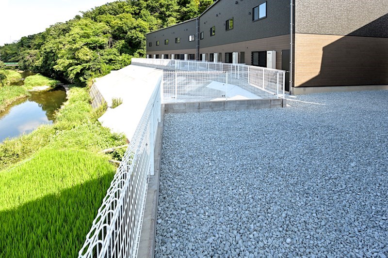 【事務所ガレージハウス】&amp;amp;Space茨木（アンドスペース茨木） ベランダ