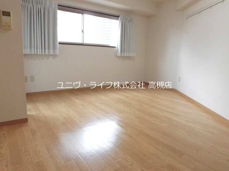 アージュ高槻 ベッドルーム