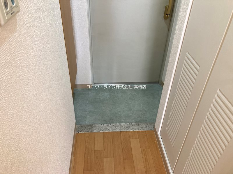 ジュネス京口 玄関