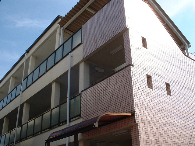 シャルル高槻  外観