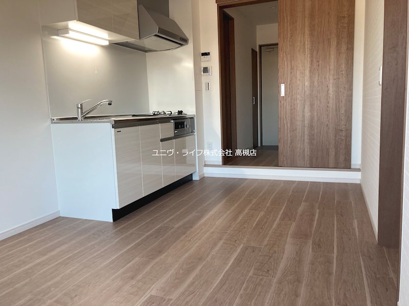 キニスム東五百住町３丁目 リビング