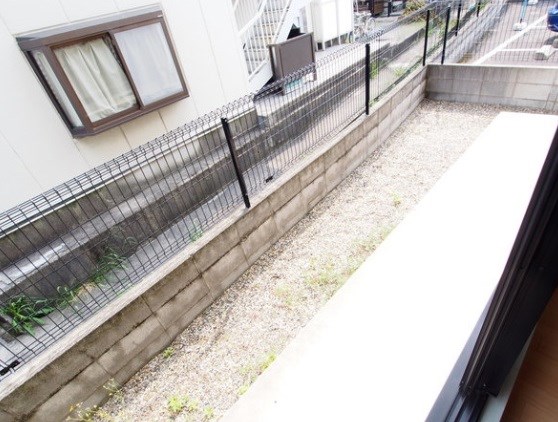 ウインディア五百住B ベランダ