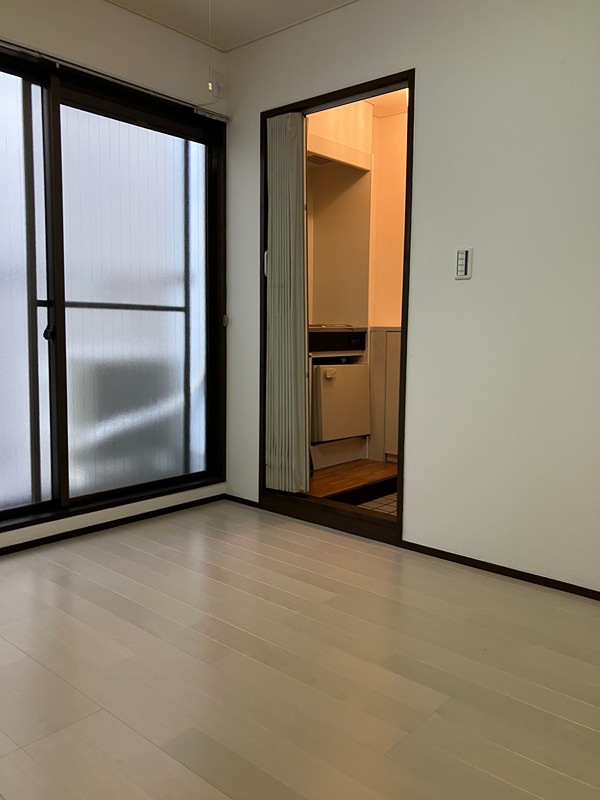 浦岡ビル ベッドルーム