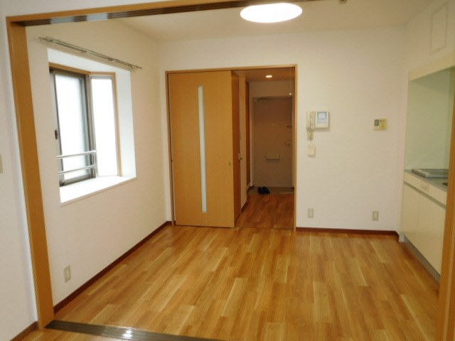 リベルタ・ヴィータ リビング