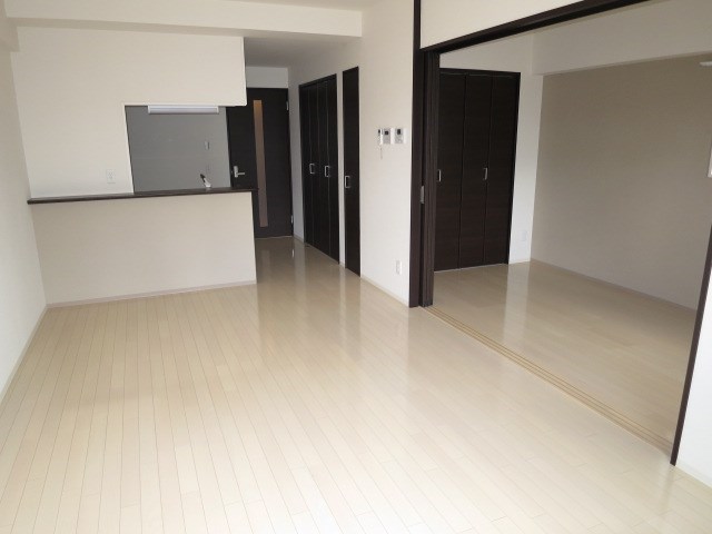 メイビスタ高槻  リビング