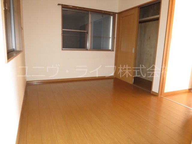 名神町服部貸家 ベッドルーム