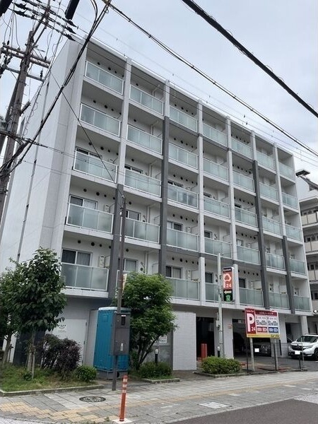 コンフォリア高槻 外観