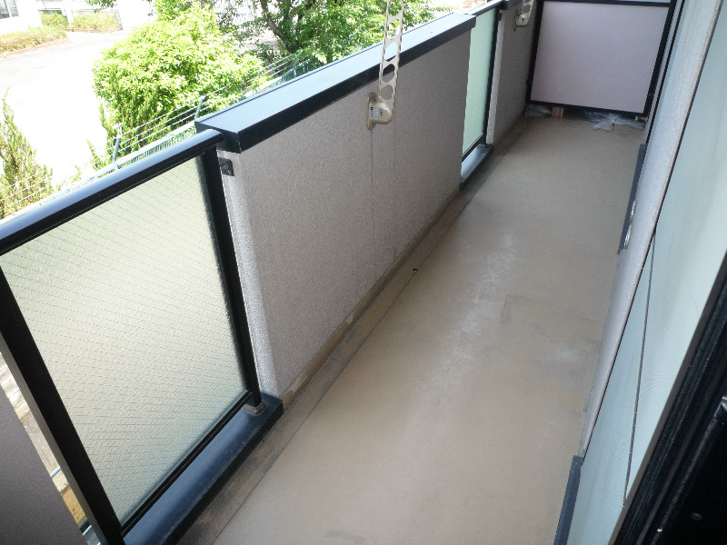 ソシアアグネス ベランダ