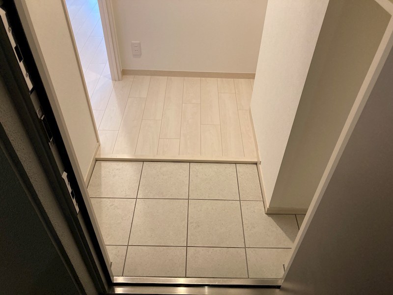 山崎マンション16高槻芥川 玄関