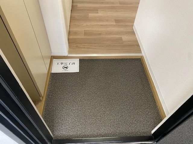 ラ・レモンド 玄関