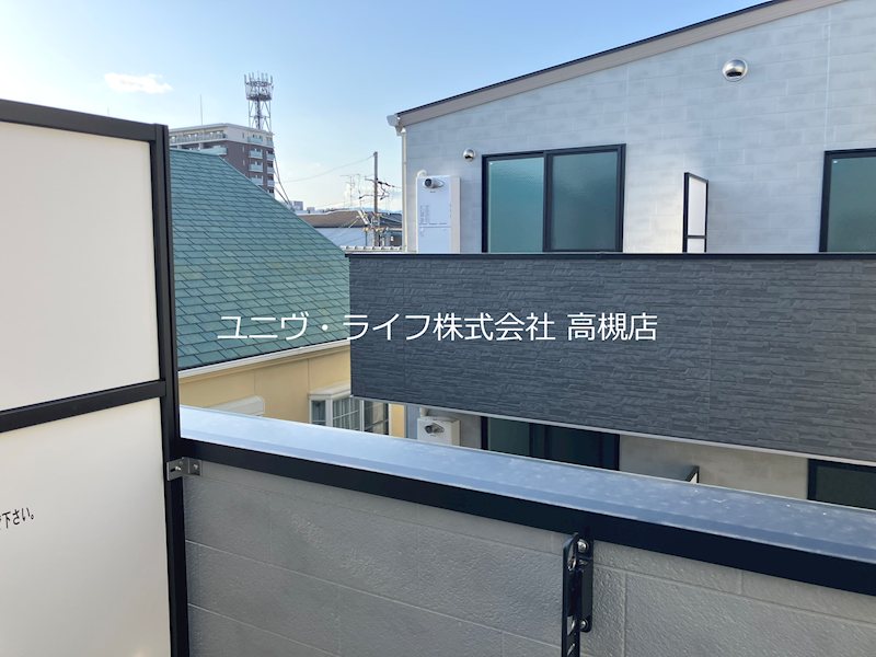 ヒーリング・グレース高槻高西町A棟 ベランダ