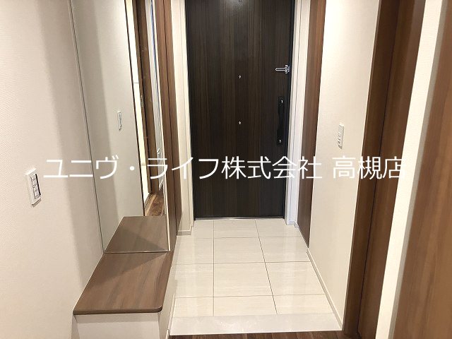 ジオ高槻ミューズレジス 玄関