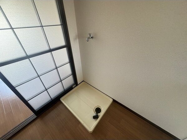 リバーサイドハイツ 玄関