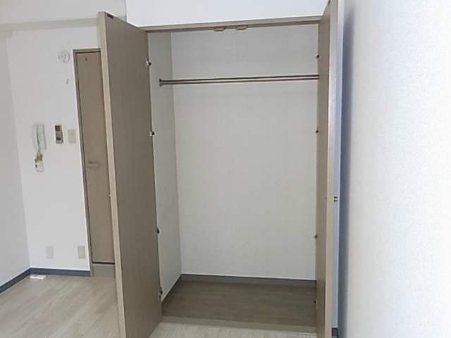 ノイレーベン古曽部   その他5