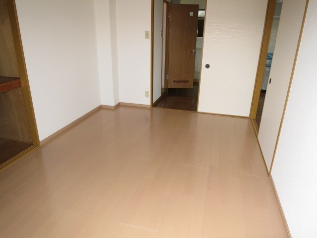 グリーンピア高槻 リビング