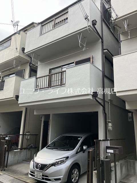 郡家新町戸建賃貸 外観